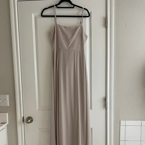 SHOW ME YOUR MUMU- Lauren Tie Maxi Dress in Show Me The Ring Crisp - Picture 5 of 8